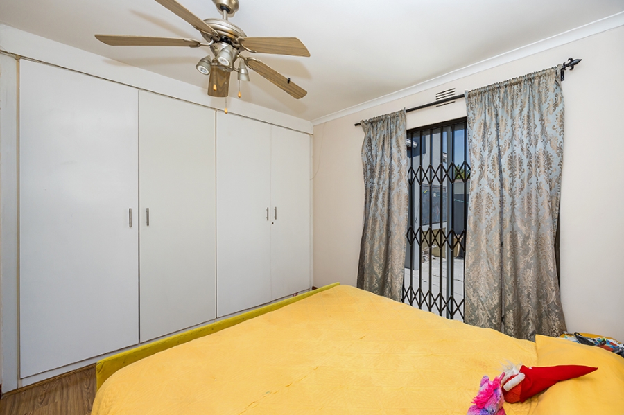 3 Bedroom Property for Sale in Table View Western Cape